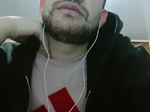 camiloking1720 online show from 12/04/24, 02:31