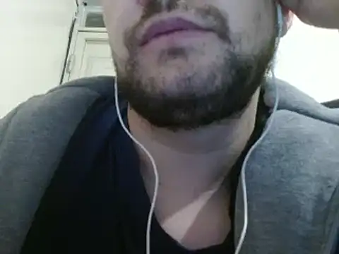 camiloking1720 online show from 12/12/24, 08:47