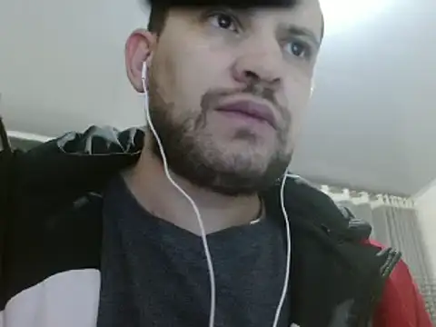 camiloking1720 online show from 01/28/25, 04:39