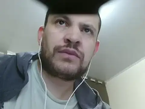 camiloking1720 online show from 02/06/25, 08:29