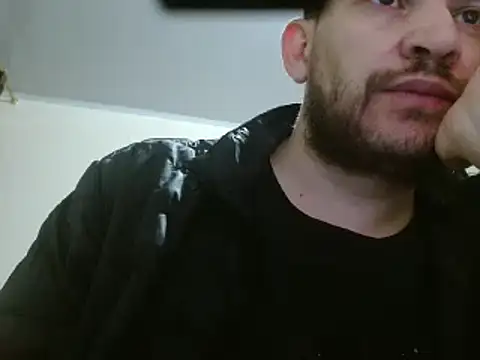 camiloking1720 online show from 02/13/25, 03:46