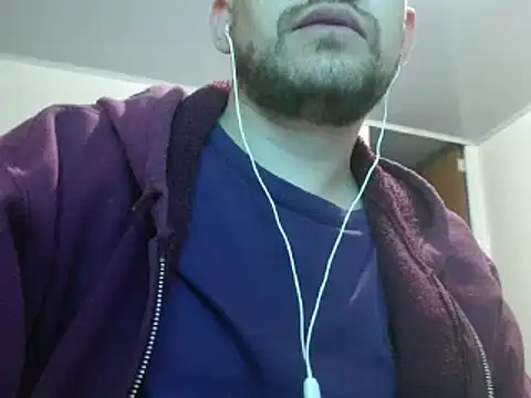 camiloking1720 online show from 02/15/25, 04:25