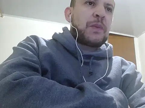 camiloking1720 online show from 09/25/25, 06:06