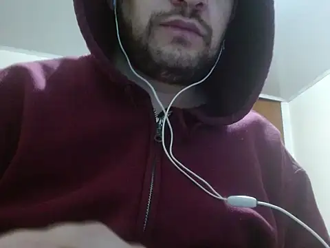 camiloking1720 online show from 10/16/25, 05:25