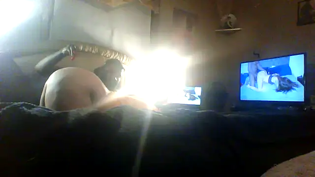 nora lane online show from 01/11/25, 09:57