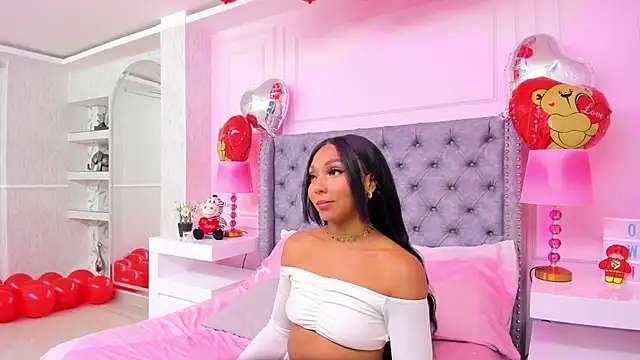 HaileeRoberts online show from 02/17/25, 12:38