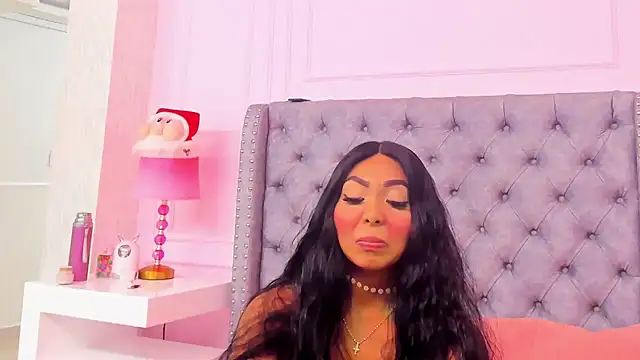 HaileeRoberts online show from 11/03/25, 12:39