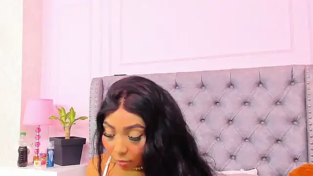 HaileeRoberts online show from 01/08/26, 12:18