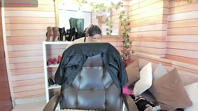 Victoria collins 1 online show from 03/16/26, 11:25