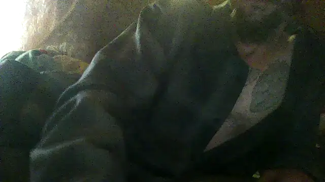 luke thighwalker2469 online show from 11/08/25, 12:11