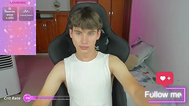 Snapshot of jackson_millers chatting on 09/18/25, 04:47 jackson millers online show from 09/18/25, 04:47