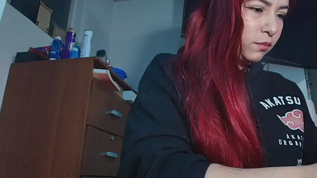 Snapshot of Maylin_2024 chatting on 11/02/25, 12:24 Maylin 2024 online show from 11/02/25, 12:24