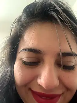 alyssa magiic online show from 10/15/25, 04:07