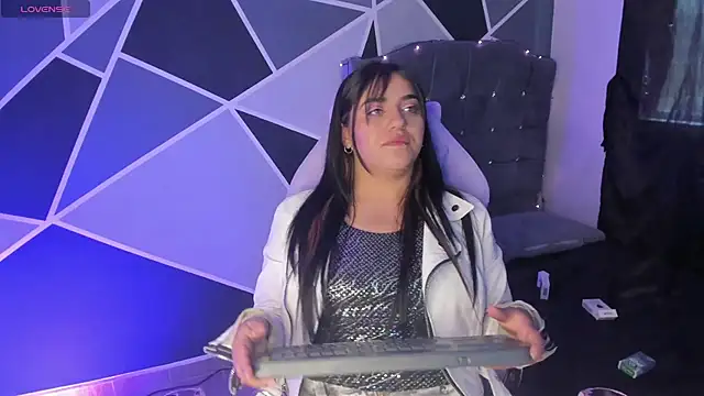 alyssa magiic online show from 04/13/26, 05:18