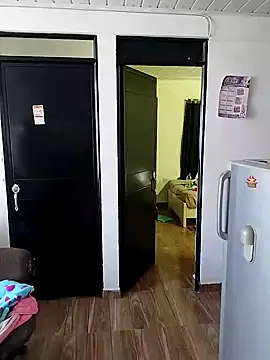 IamAlana  online show from 12/31/24, 05:07