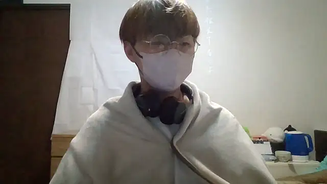 Snapshot of kokoa6919 chatting on 12/31/24, 02:36 kokoa6919 online show from 12/31/24, 02:36
