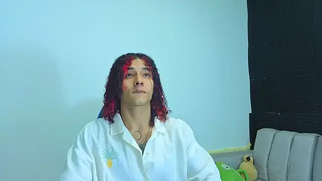 Demitryo online show from 09/13/25, 03:06