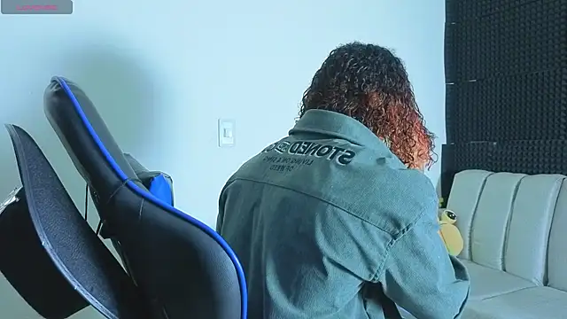 Demitryo online show from 09/24/25, 03:54