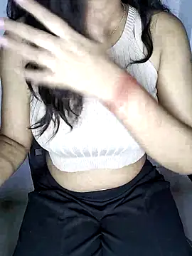 Ms Neera online show from 03/18/25, 03:31