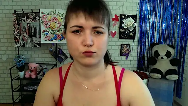 Darina M  online show from 03/09/25, 10:41