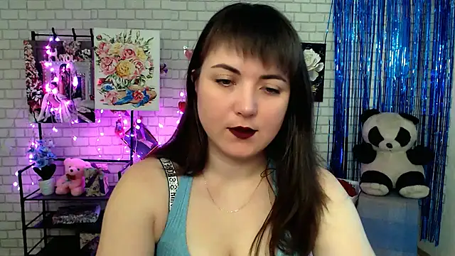 Darina M  online show from 03/19/25, 05:41