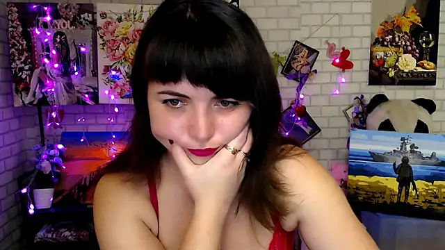 Darina M  online show from 10/26/25, 05:24