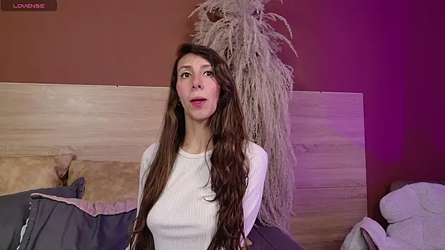 luna willians online show from 04/27/26, 05:55