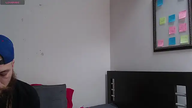 Snapshot of Nanna_and_Balder chatting on 02/06/25, 08:13 Nanna and Balder online show from 02/06/25, 08:13