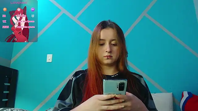 Snapshot of Nanna_and_Balder chatting on 12/18/25, 05:02 Nanna and Balder online show from 12/18/25, 05:02