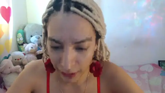 Snapshot of mandy_berrys chatting on 10/26/25, 07:42 mandy berrys online show from 10/26/25, 07:42