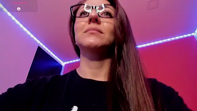 Ich Bin Julia online show from 05/26/26, 09:27