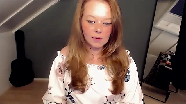 roxanna24 online show from 03/30/26, 07:59