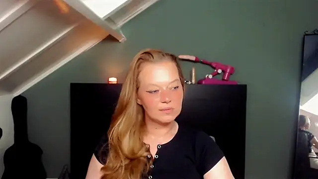 roxanna24 online show from 04/26/26, 07:33