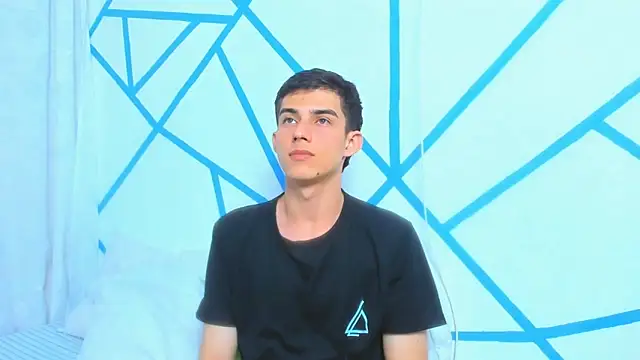 liam scott77 online show from 02/06/25, 09:06