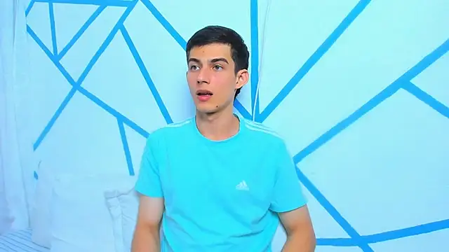 liam scott77 online show from 02/08/25, 02:05