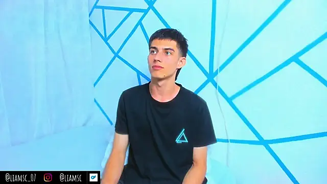 liam scott77 online show from 10/02/25, 11:12