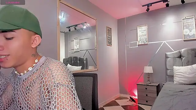 Micaela Rangel online show from 03/17/25, 03:14