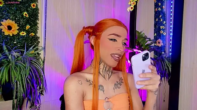 Micaela Rangel online show from 10/30/25, 02:35