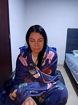 renata hot1 online show from 02/13/25, 10:12