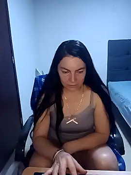 renata hot1 online show from 02/23/25, 01:02