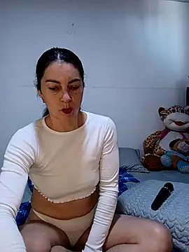 renata hot1 online show from 02/25/26, 07:45