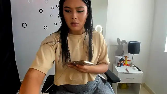 nairobbits online show from 03/26/26, 02:22