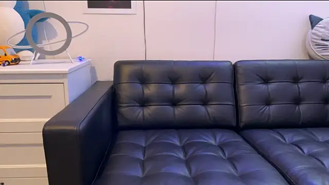 BlueEyedTallGuy94 online show from 12/09/24, 01:07