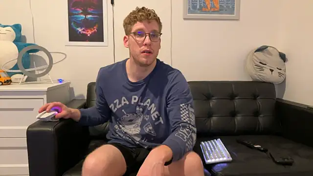 BlueEyedTallGuy94 online show from 12/29/24, 06:24