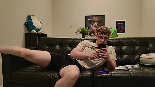 BlueEyedTallGuy94 online show from 09/19/25, 01:51