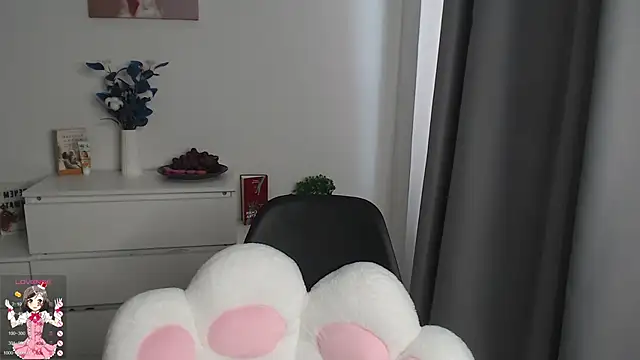 b4by LoL1 online show from 03/01/25, 12:12