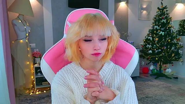 b4by LoL1 online show from 01/12/26, 08:52