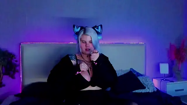 JoannLowe online show from 02/22/25, 11:46