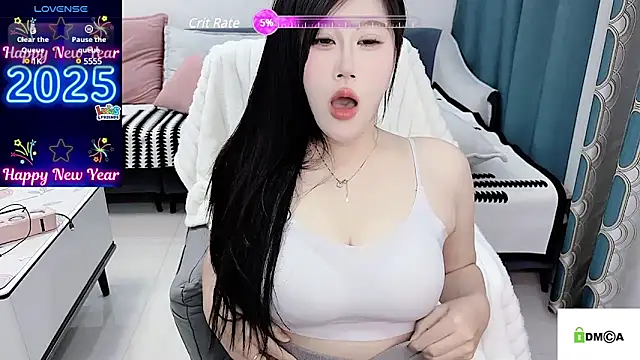 QQ-tutu online show from 02/07/25, 01:32