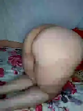 Snapshot of julia_julia02 chatting on 02/20/25, 01:36 julia julia02 online show from 02/20/25, 01:36